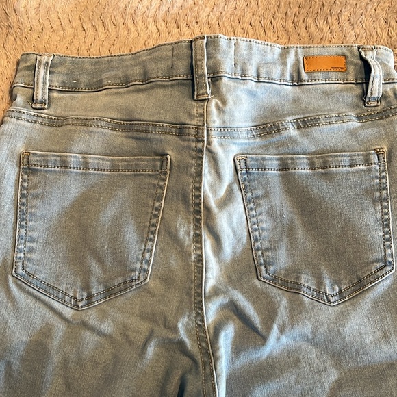 Ardene High Rise Jeggings, Size 9. - Picture 2 of 4